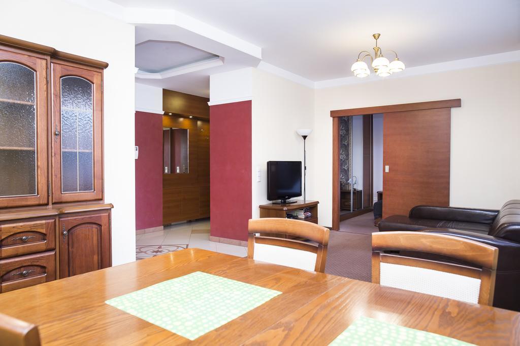Hosapartments Atelier Residence Warschau Buitenkant foto