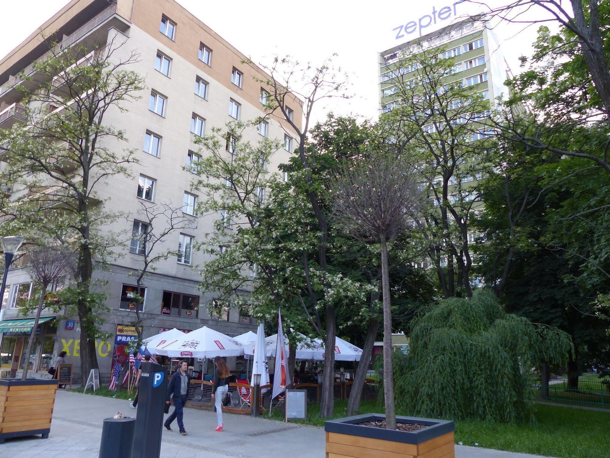 Hosapartments Atelier Residence Warschau Buitenkant foto